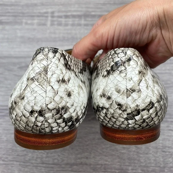 NEW! Talbots Ryan D-Ring Loafers Embossed. 8.5M. - Picture 11 of 15